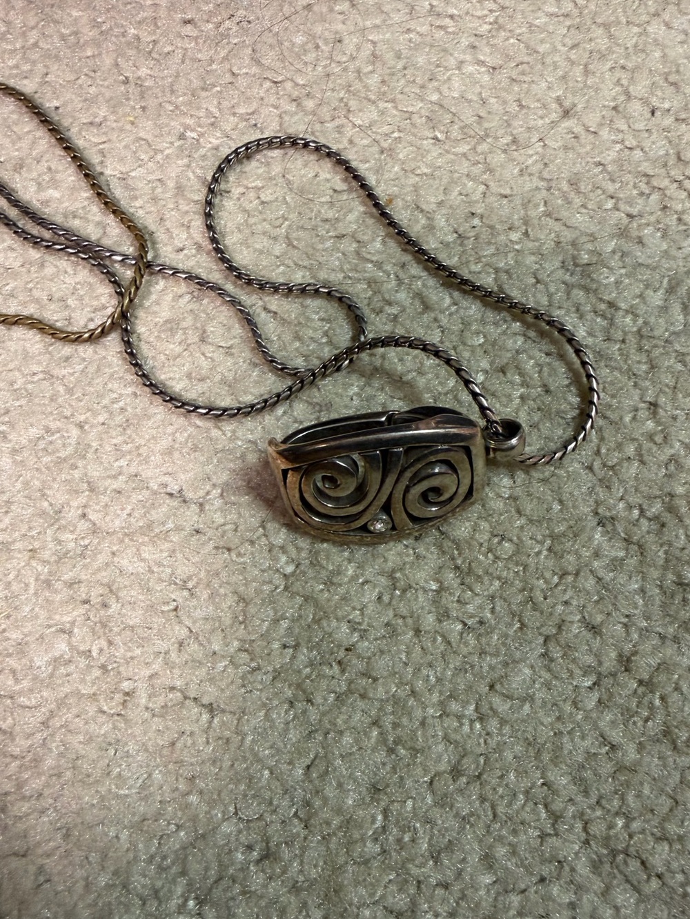 Women’s Brighton London Groove Badge Clip Silver Swirl Pendant Necklace